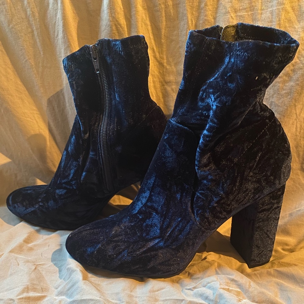 Dark Blue Velvet Booties